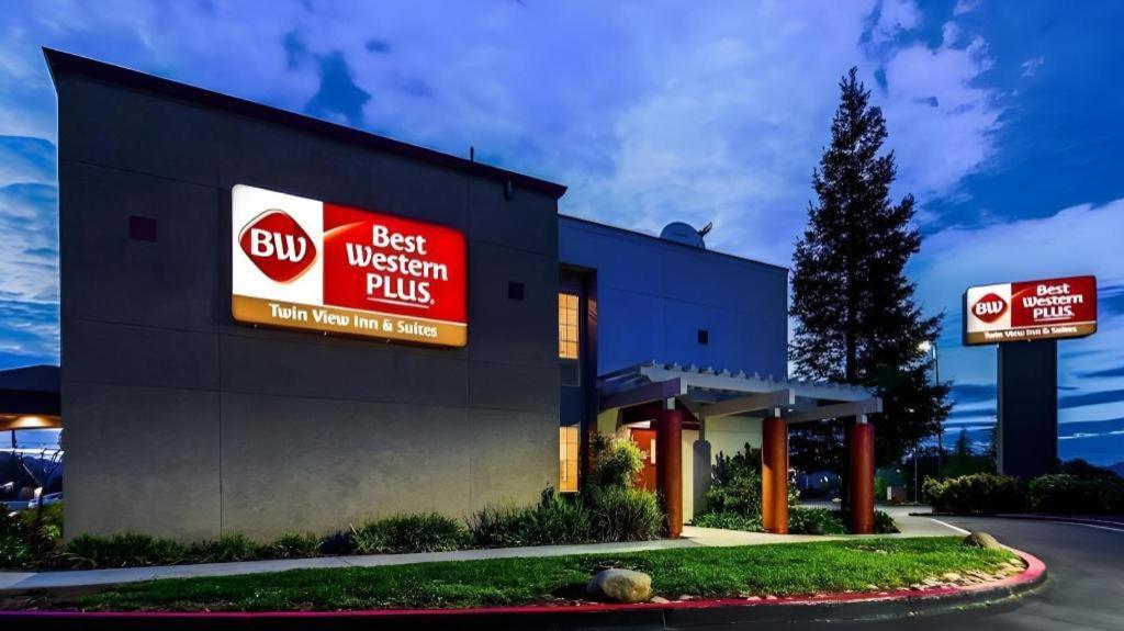 Best Western Plus Twin View Inn&Suites Redding Exterior foto
