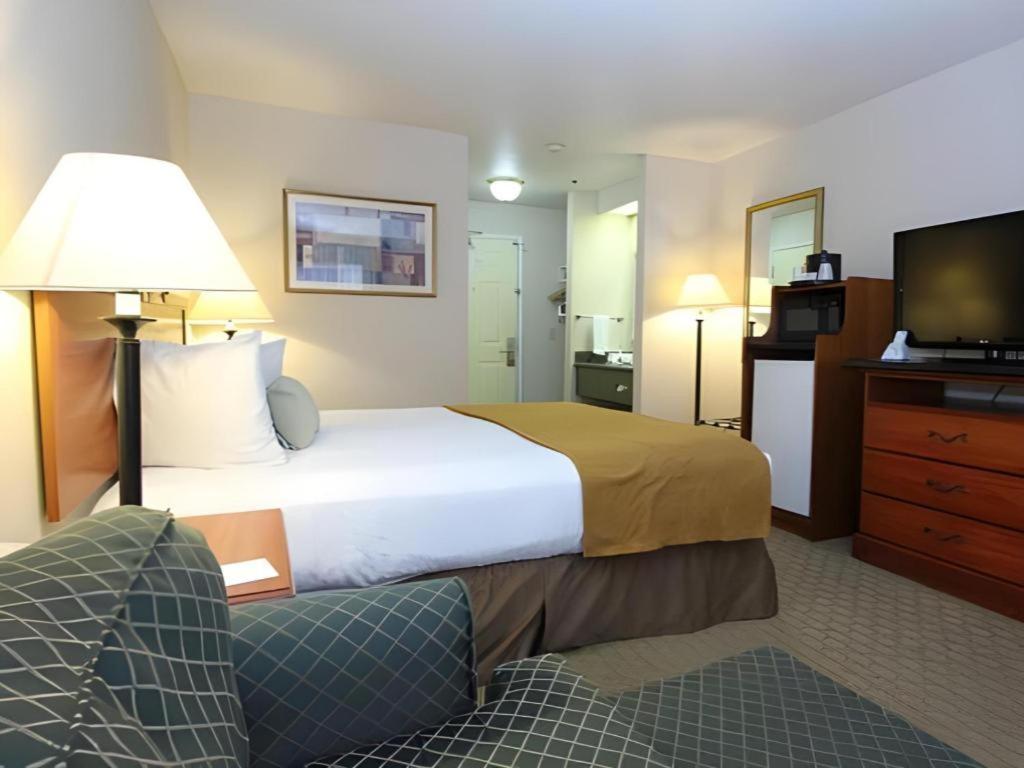 Best Western Plus Twin View Inn&Suites Redding Exterior foto