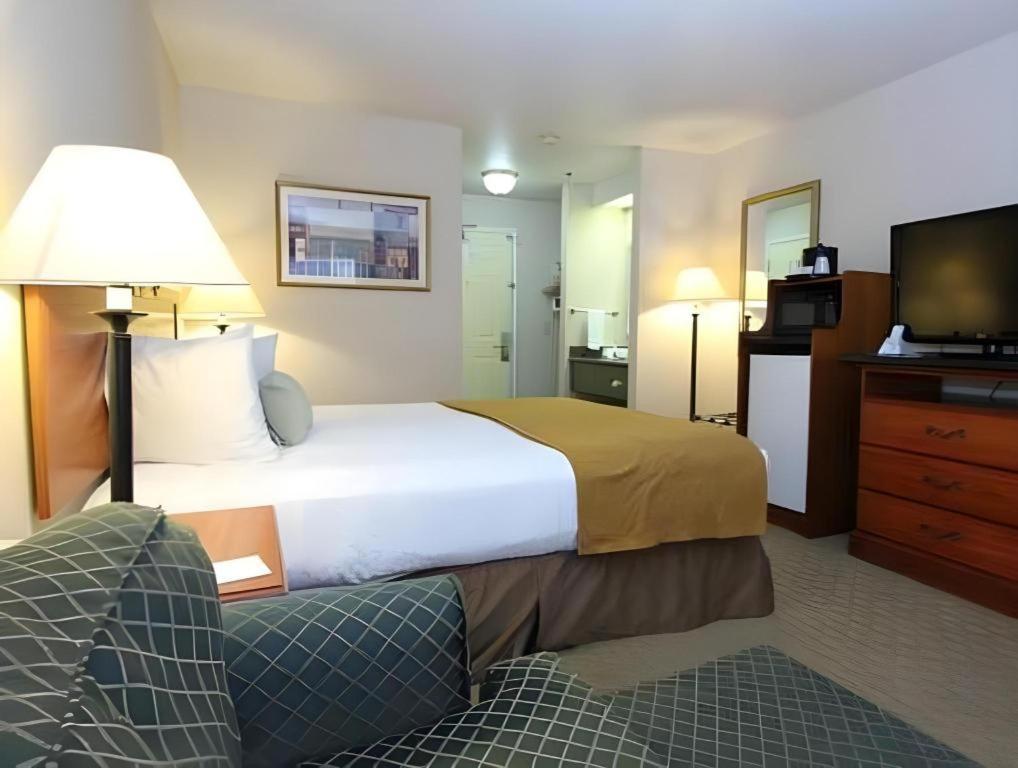 Best Western Plus Twin View Inn&Suites Redding Exterior foto