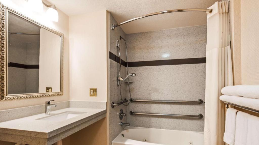 Best Western Plus Twin View Inn&Suites Redding Exterior foto