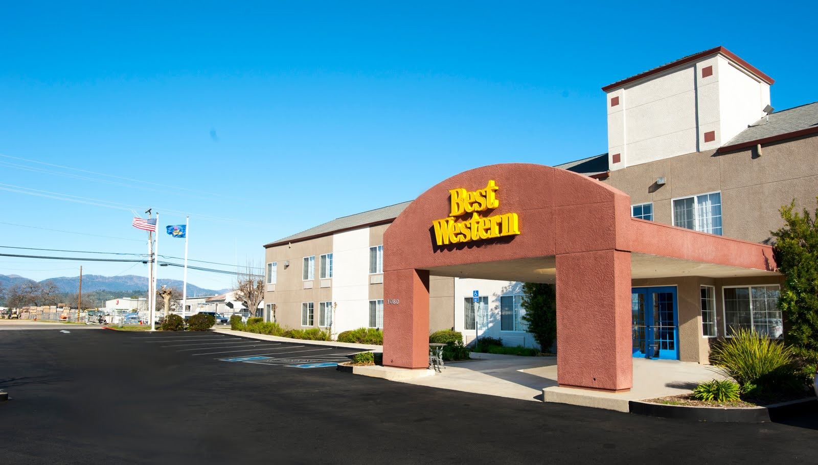 Best Western Plus Twin View Inn&Suites Redding Exterior foto